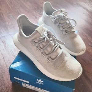 Adidas Tubular Sneakers